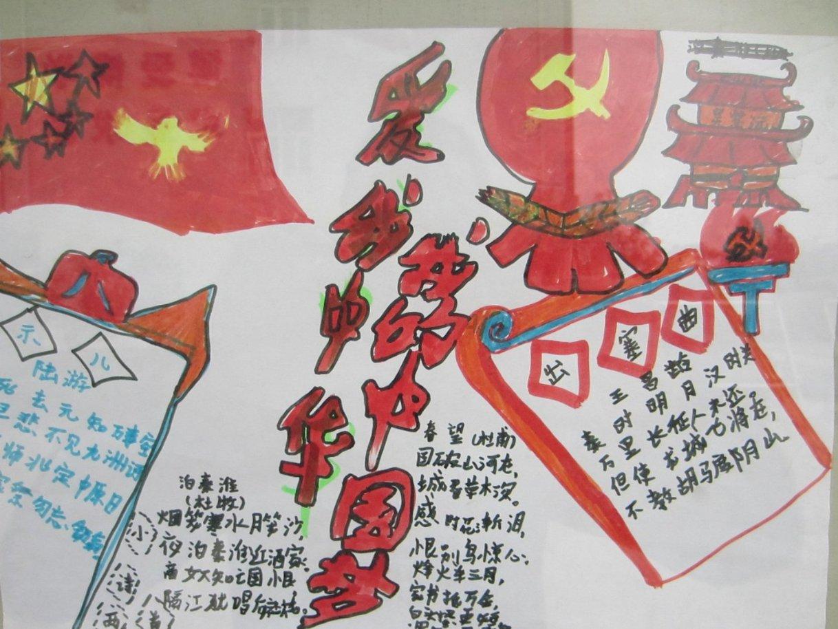 自家东西要在自家用!男子马路边点燃鞭炮,狗子直接叼起跑回家